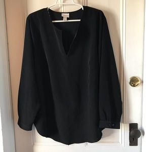 Ava and Viv Long Sleeved V Neck Blouse